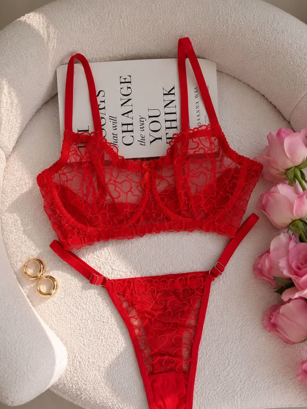 ❤️ ست وارداتی برند مکسوریا ❤️ ✨ کیفیت عالی و تنخور فوقالعاده 🔴 تکرنگ: قرمز 📏 سایزبندی: ۷۵، ۸۰، ۸۵، ۹۰ مناسب برای خانمهایی که دنبال یک ست شیک و خاص هستن 😍
